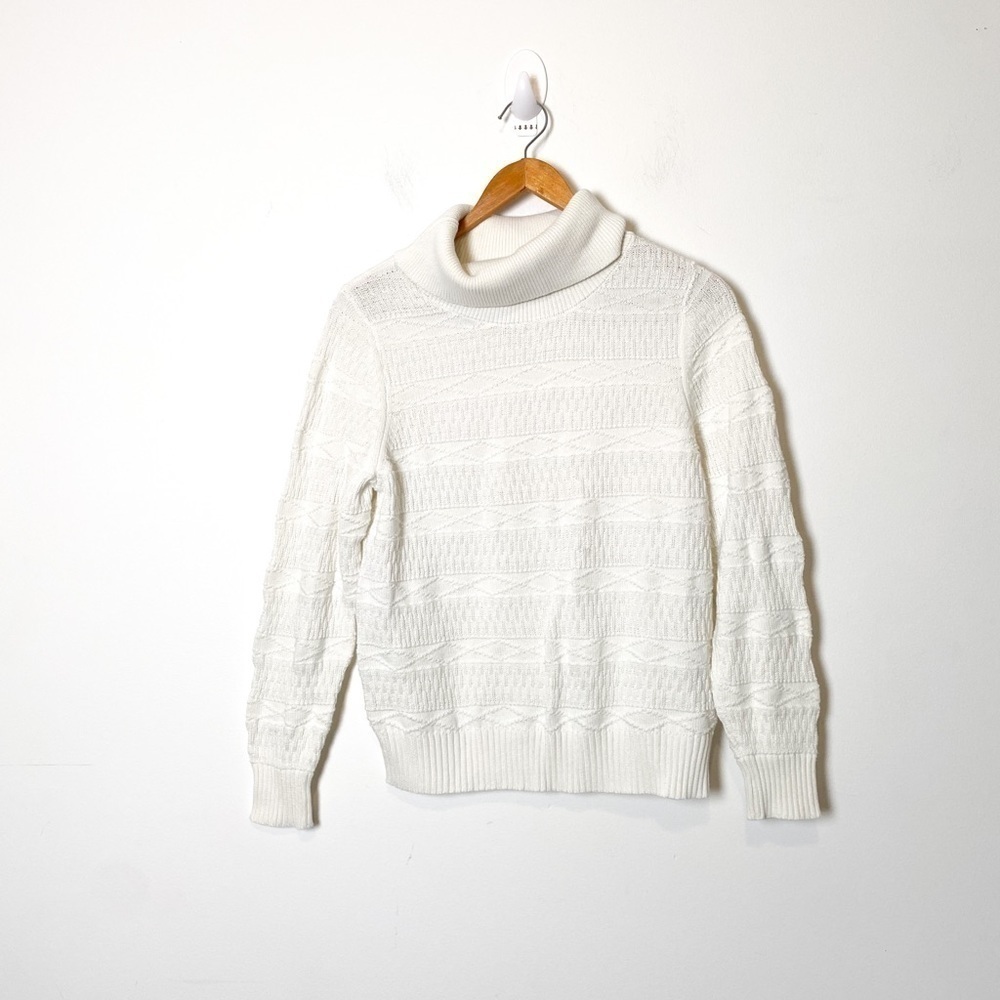 Alia White Cotton Knit turtleneck Sweater